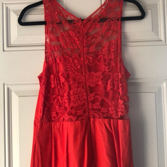 BB Dakota lace top dress - Picture 2 of 4